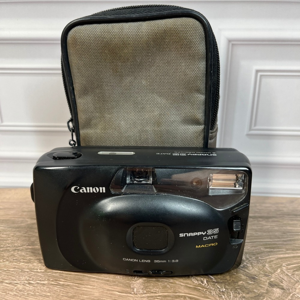 Canon Snappy 35 Date Macro Film Camera Black 35mm f/3.8 Point and Shoot